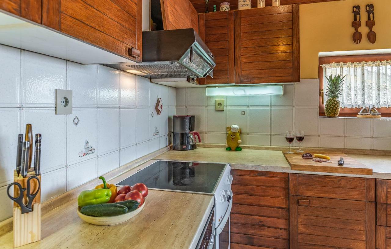 Lorencin Milka Apartment Medulin
