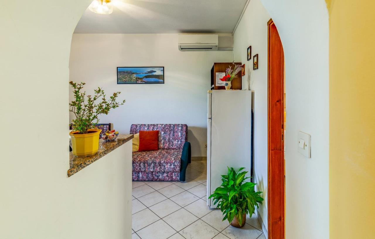 Apartment Lorencin Milka *