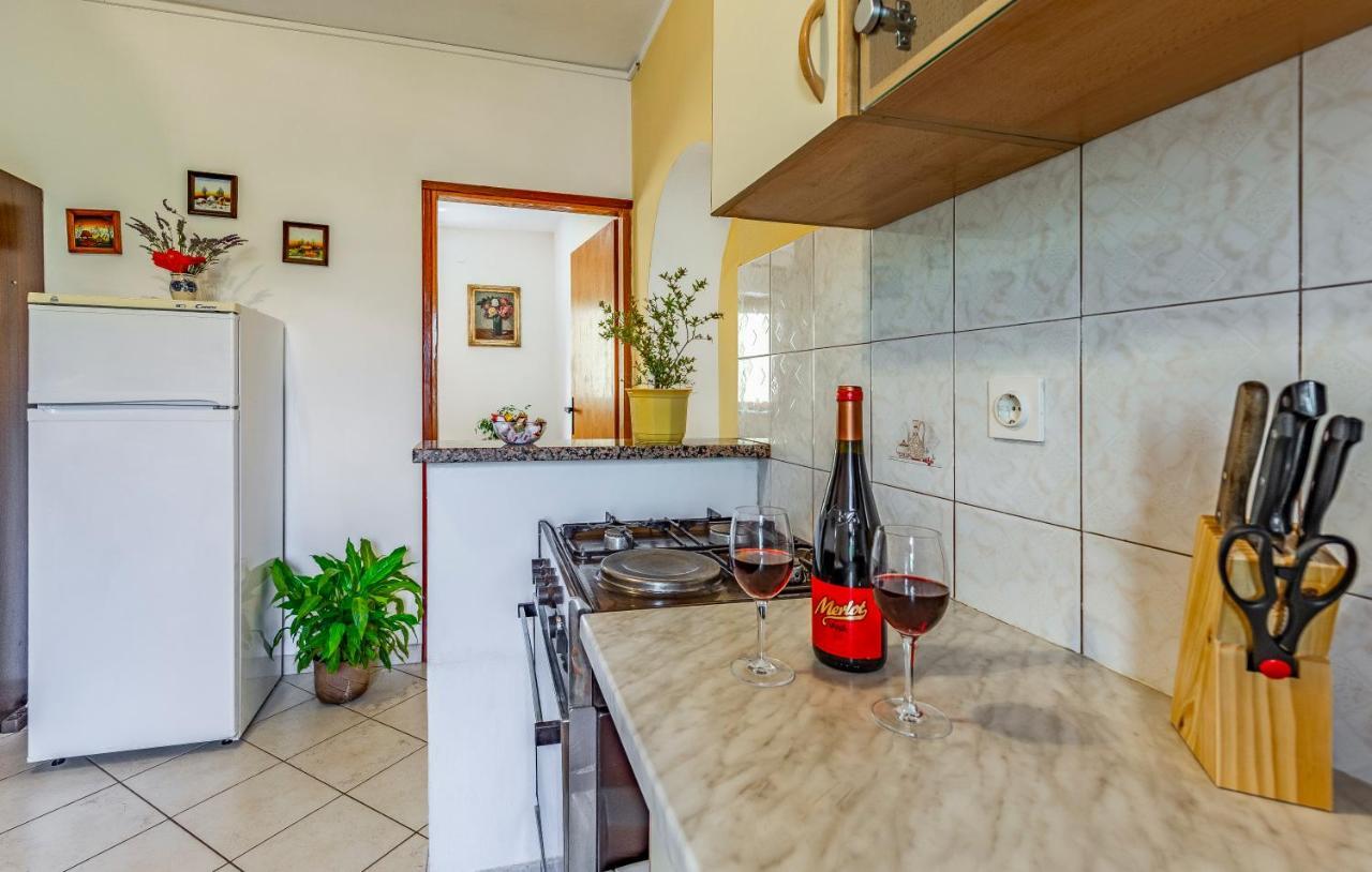 Lorencin Milka Apartment Medulin