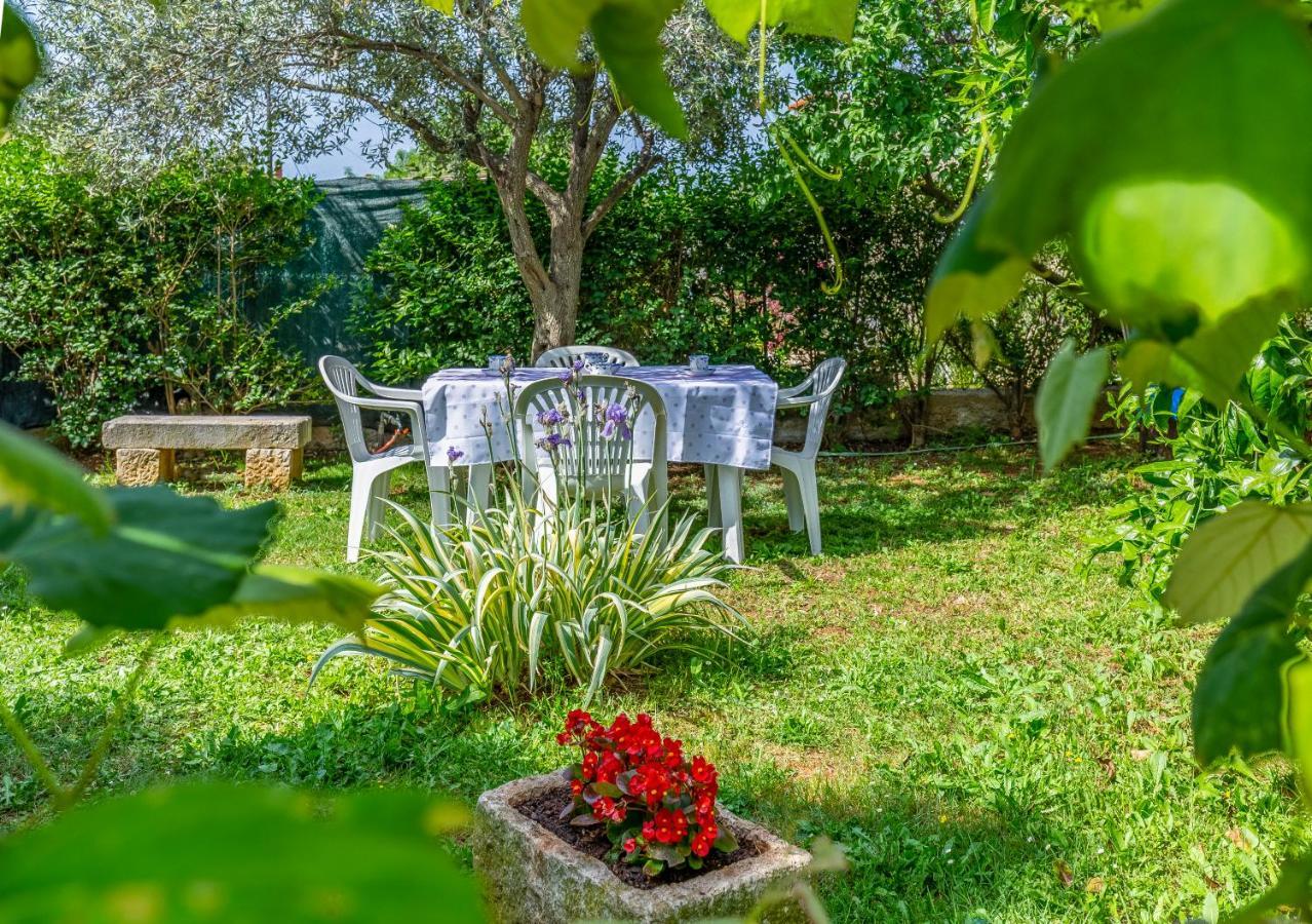 Apartman Lorencin Milka *