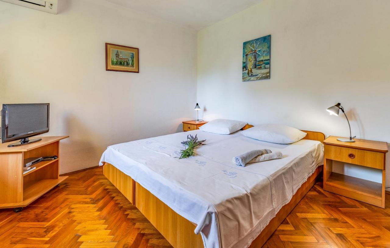 Lorencin Milka Apartman Medulin